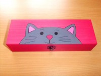 Estuche fantasía: gato en fucsia (9,95€)
